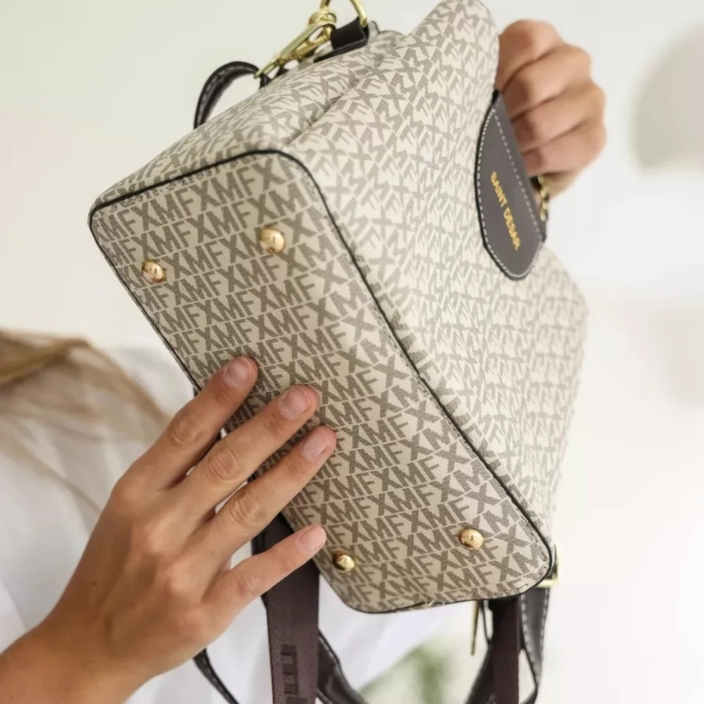 Fashion Chain Strap Shoulder Bag | Leaf Pendant | NWT - Picture 3 of 5